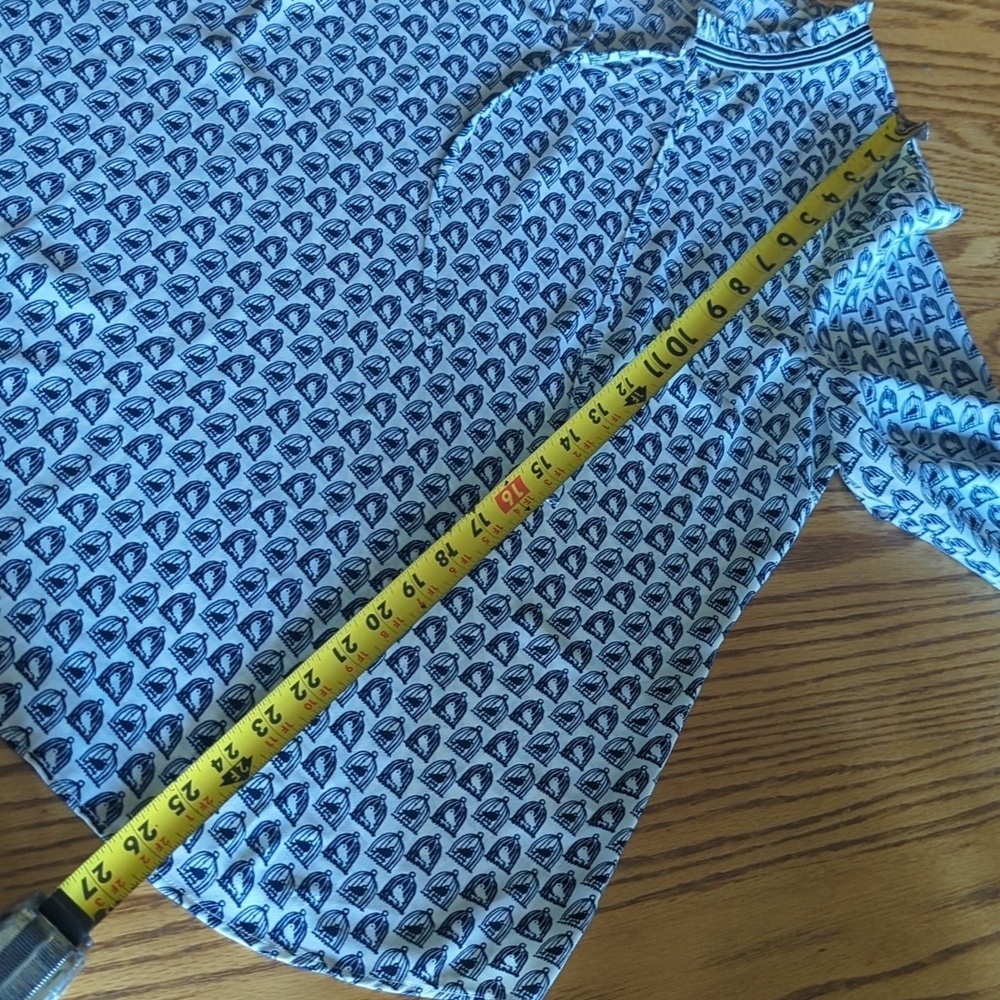 Talbots Grosgrain-Trim Crinkle Long Sleeve Drawstring Blouse Bird Print Size L - Picture 8 of 9